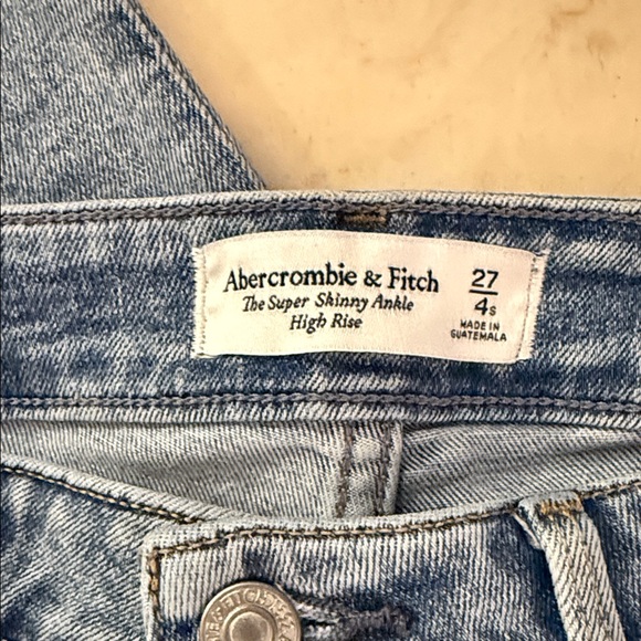 Abercrombie & Fitch Super Skinny Ankle High Rise Blue Jeans - Picture 2 of 8